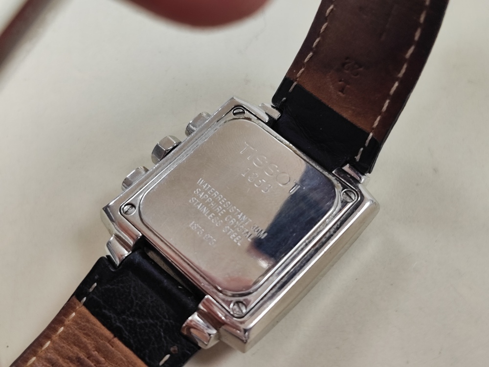 Часы наручные TISSOT l875 975
