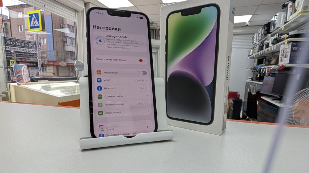 Смартфон Apple Iphone 14 128Gb