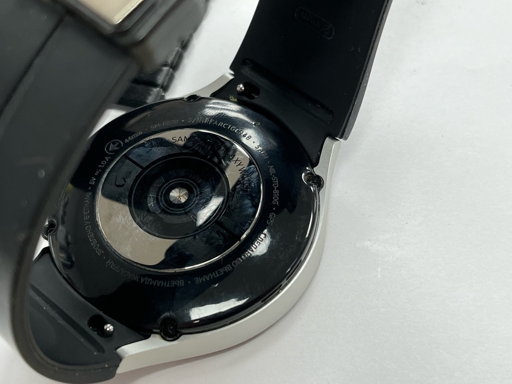 Смарт-часы Samsung Galaxy Watch 4 40mm