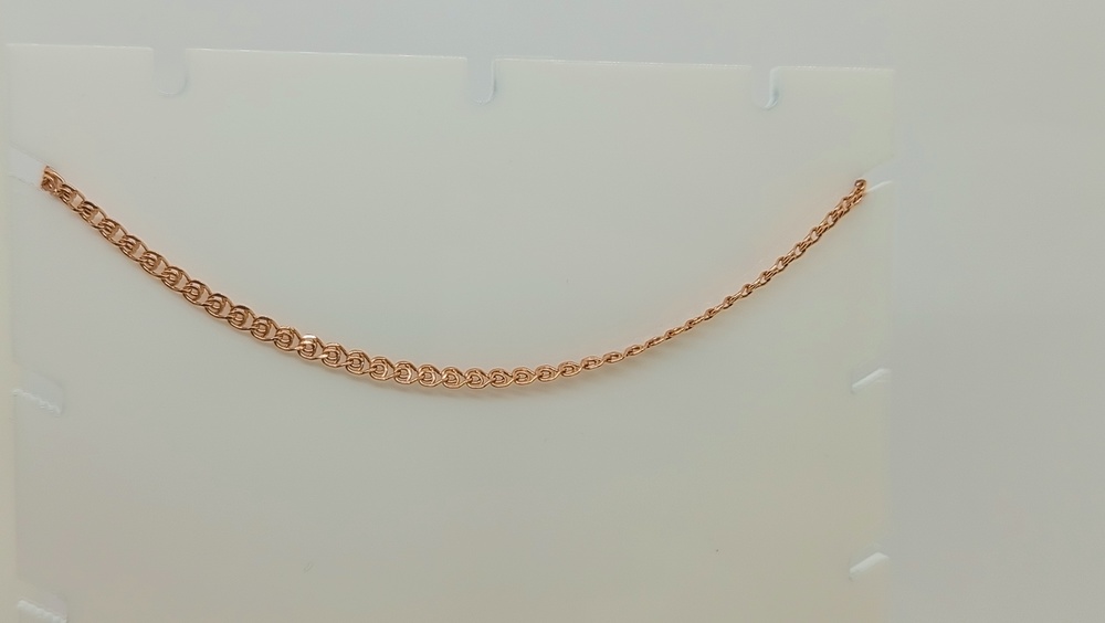 ЦЕПЬ ПУСТОТЕЛАЯ Лав (Au 585)