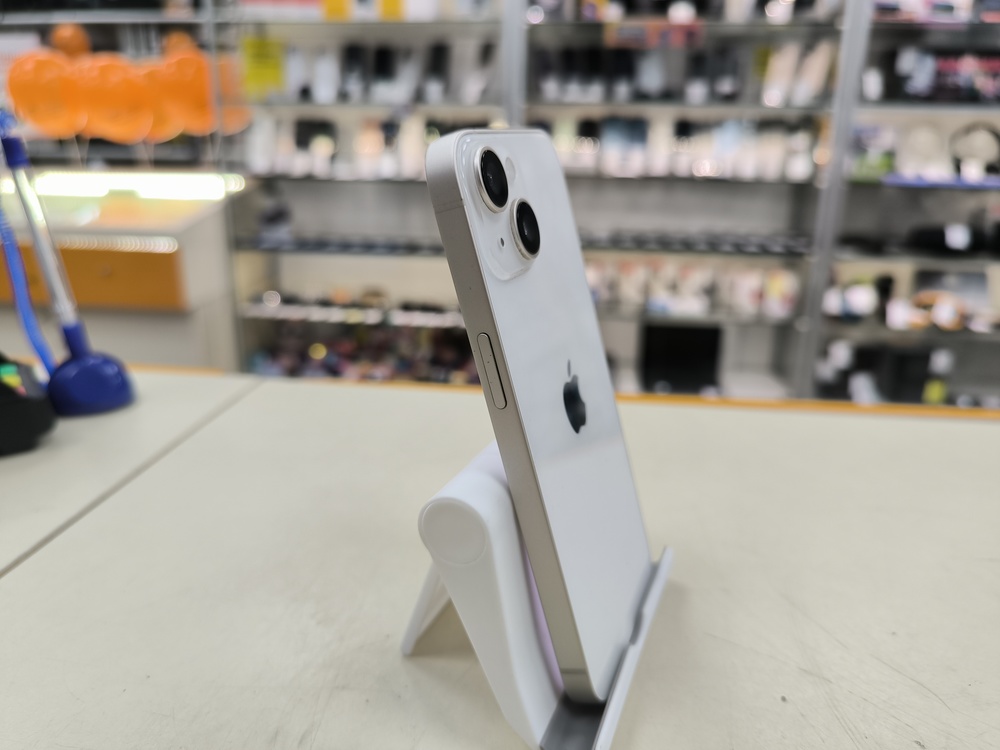 Смартфон Apple Iphone 14 128Gb