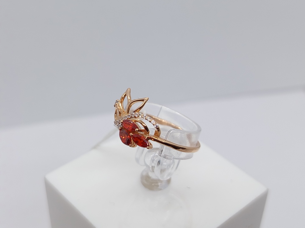 КОЛЬЦО С КАМНЯМИ (Au 585)