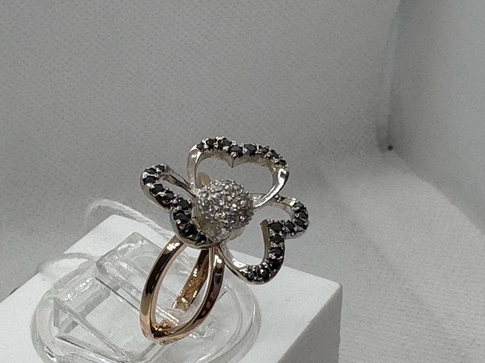 КОЛЬЦО С КАМНЯМИ (Au 585)