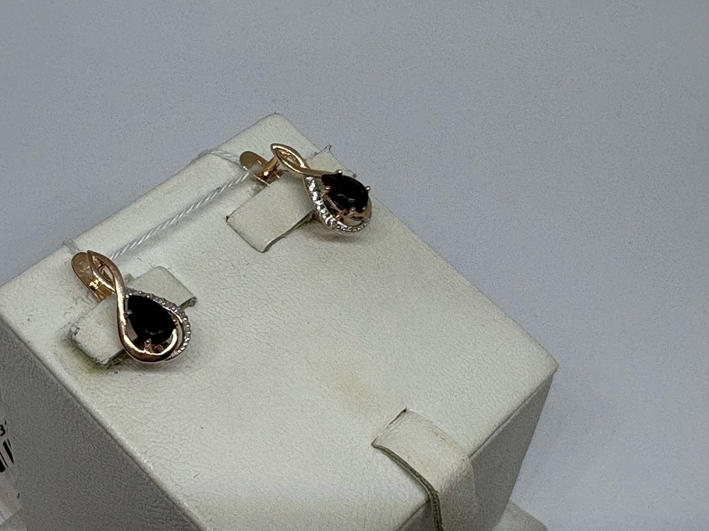 СКМИ585 СЕРЬГИ С КАМНЯМИ (Au 585)