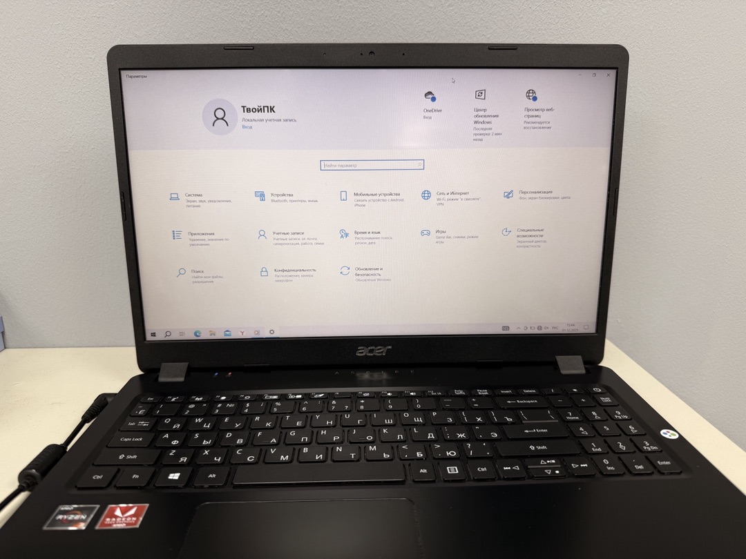 Ноутбук Acer A315-42-R552; Ryzen 3 3200U, Radeon Vega 3, 8 Гб, 256 Гб, Нет