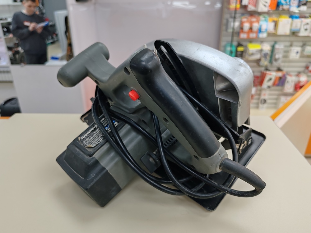 Дисковая пила Леруа Мерлен GX-MC003