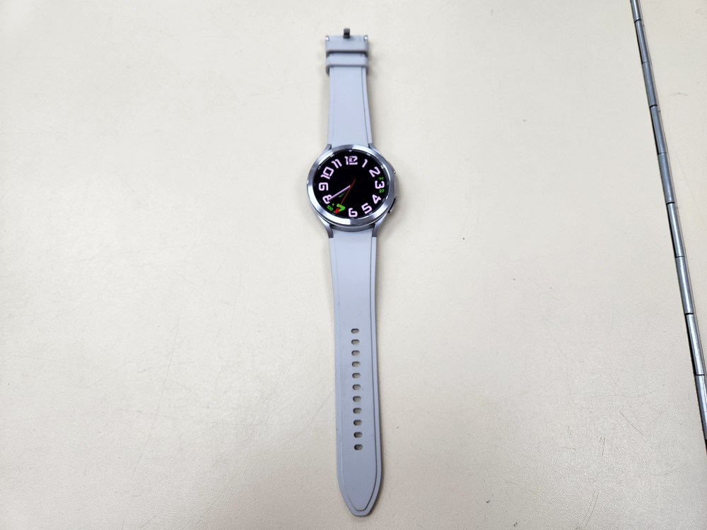 Смарт-часы Samsung Watch 4 Classic 46mm