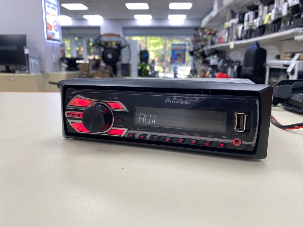 Автомагнитола Pioneer MHV-150UB