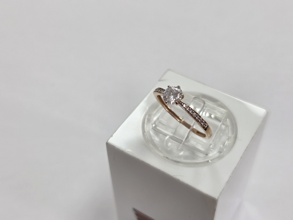 КОЛКМИ585 КОЛЬЦО С КАМНЯМИ (Au 585)