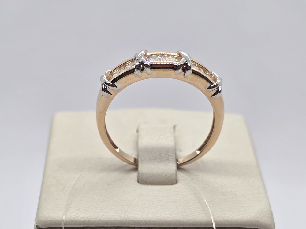 КОЛЬЦО С КАМНЯМИ (Au 585)