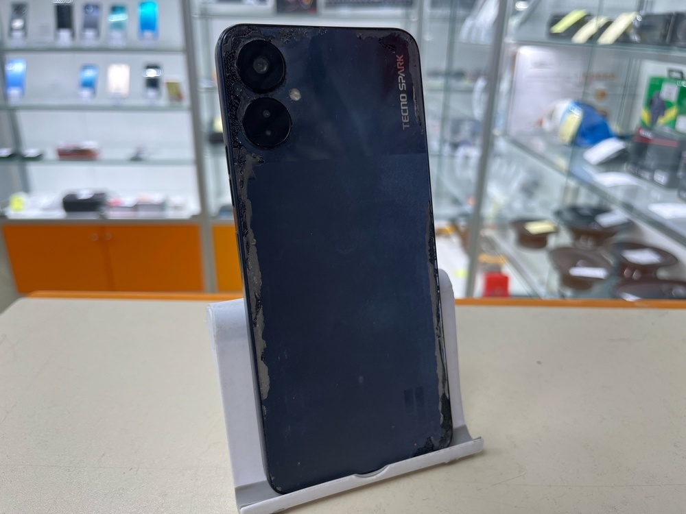 Смартфон Tecno Spark 9 PRO 4/128