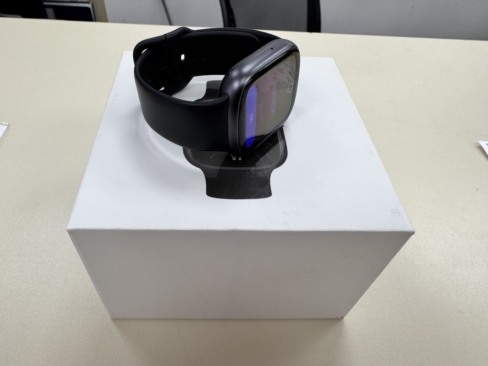 Смарт-часы Honor Watch 4