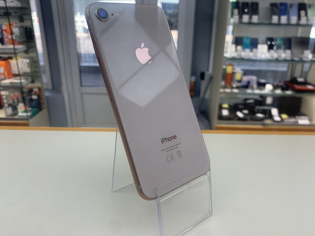 Смартфон Apple iPhone 8 128Gb