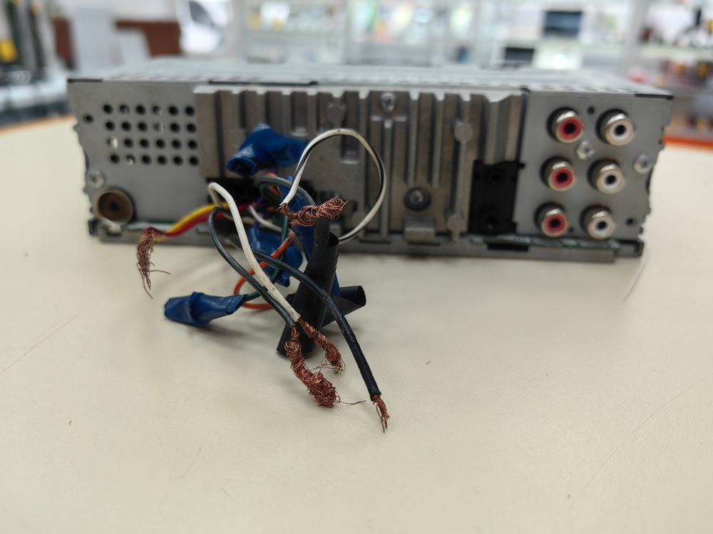 Автомагнитола Pioneer MVH-S510BT