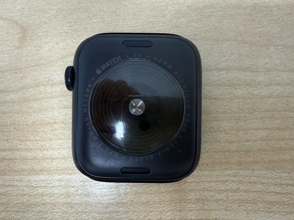 Смарт-часы Apple Watch SE 2022 44mm