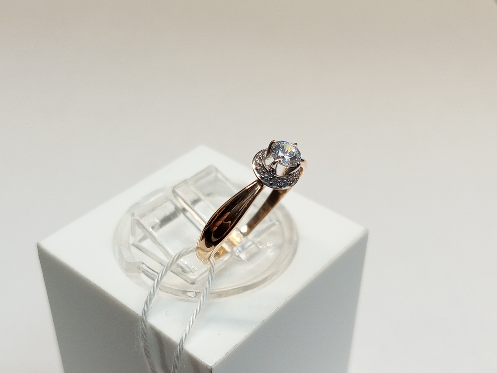 КОЛКМИ375 КОЛЬЦО С КАМНЯМИ (Au 375)