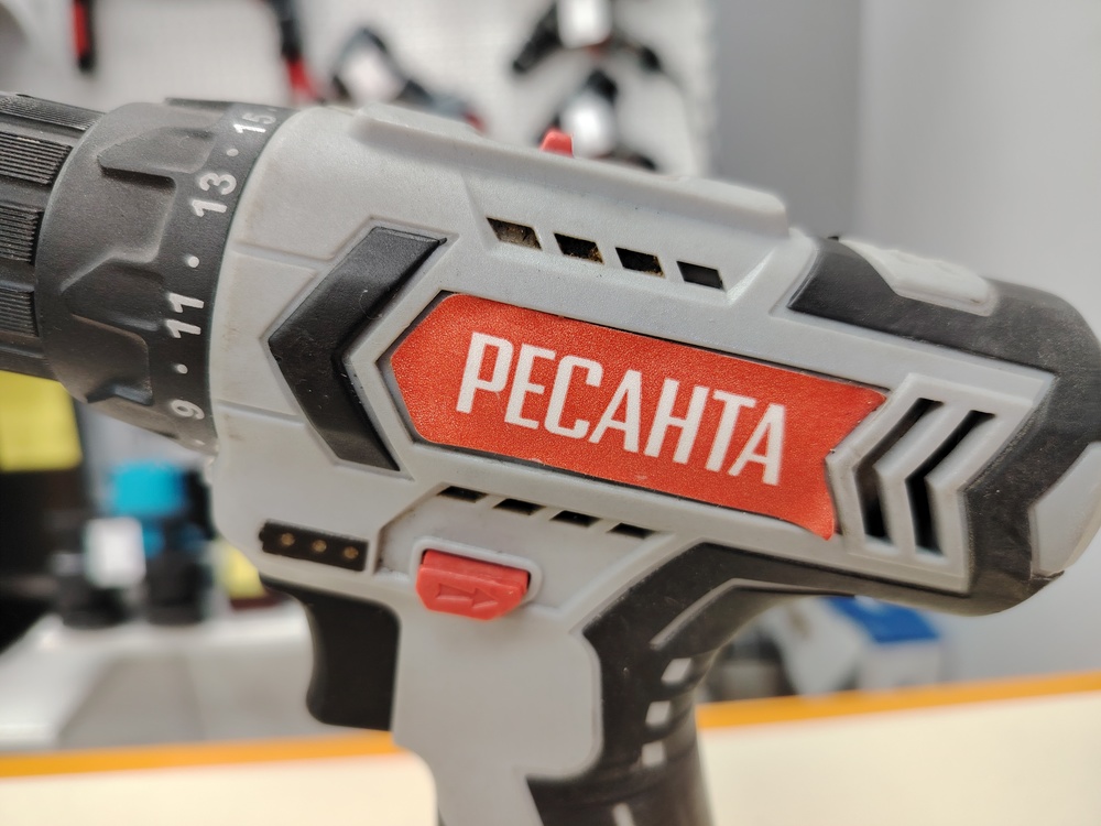 Шуруповерт Ресанта ДА-12-2ЛК