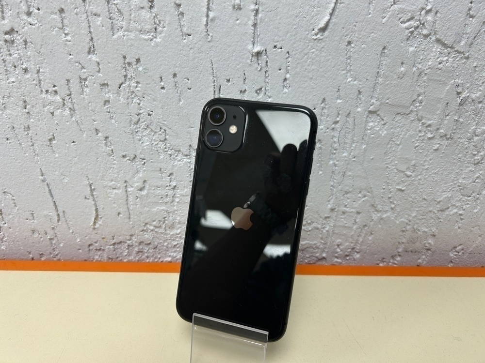 Смартфон Apple iPhone 11 64Gb