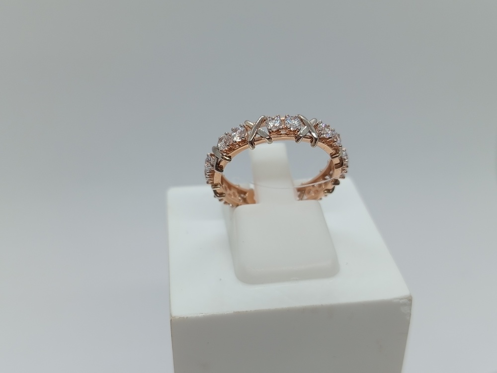 КОЛЬЦО С КАМНЯМИ (Au 585)