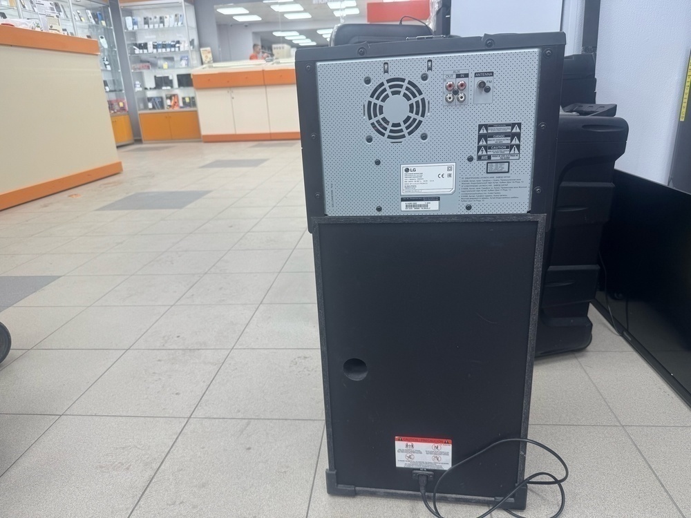 Музыкальный центр LG XBOOM OM6560