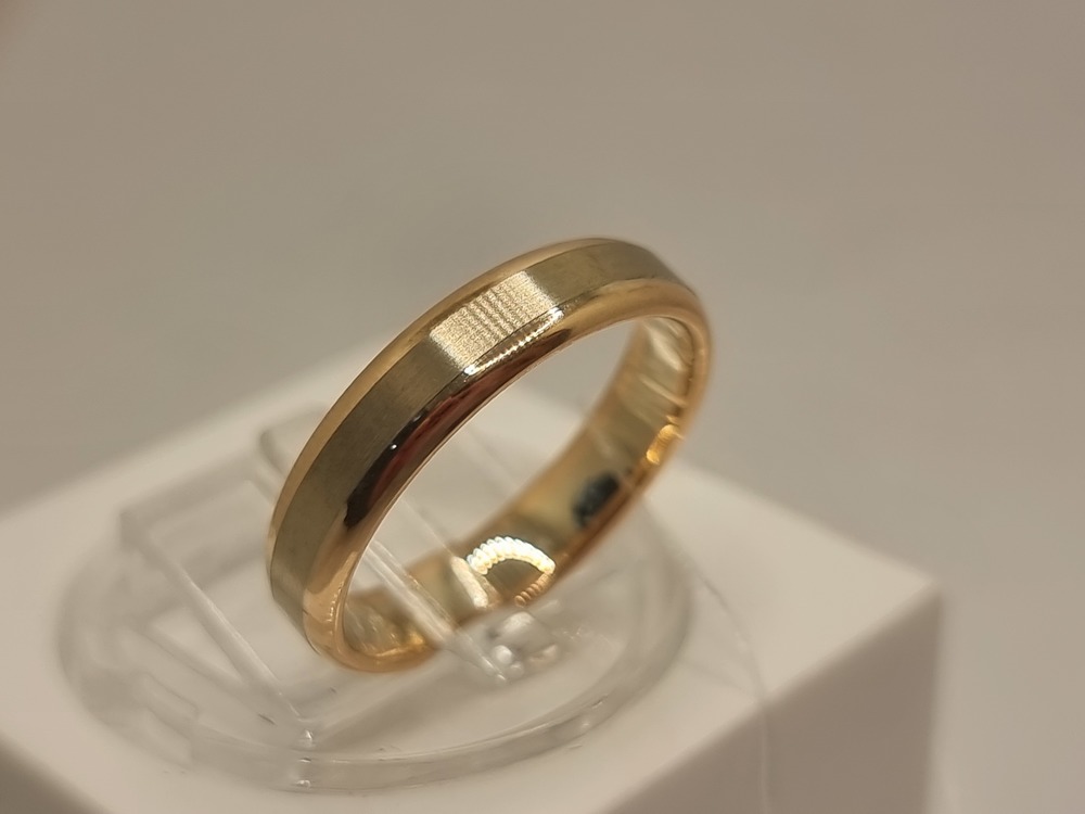 450-000-970 КОЛЬЦО ОБРУЧАЛЬНОЕ (Au 585)