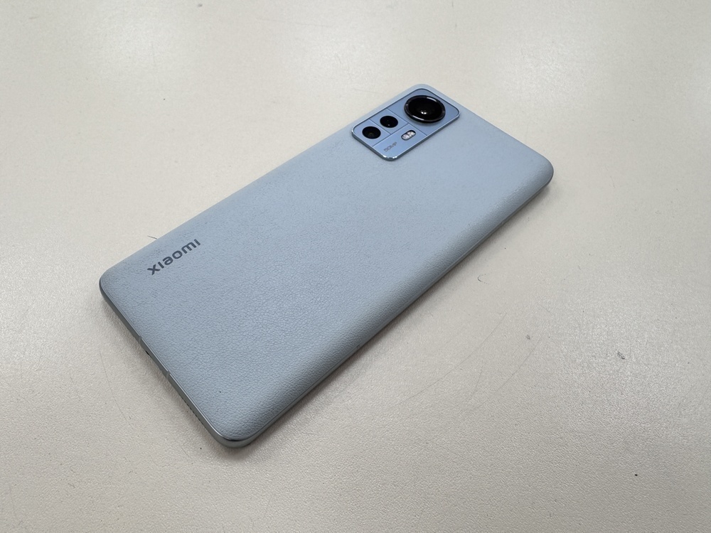 Смартфон Xiaomi 12 12/256