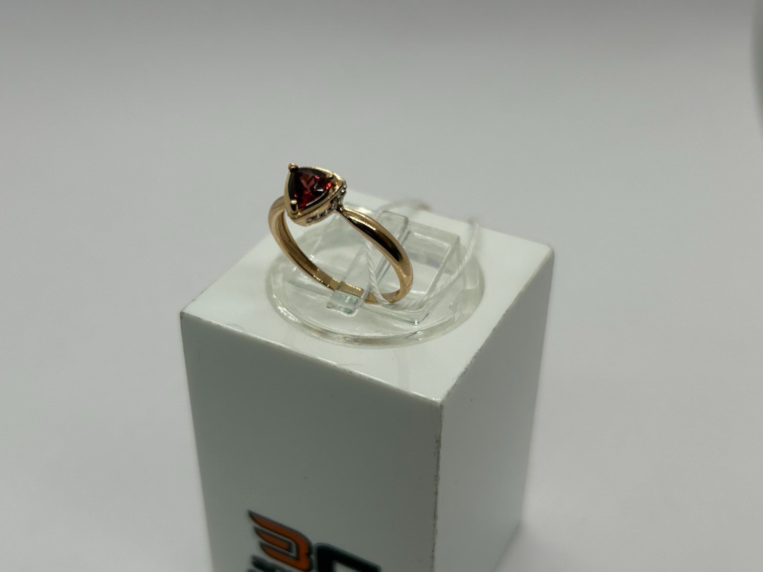 КОЛКМИ585 КОЛЬЦО С КАМНЯМИ (Au 585)