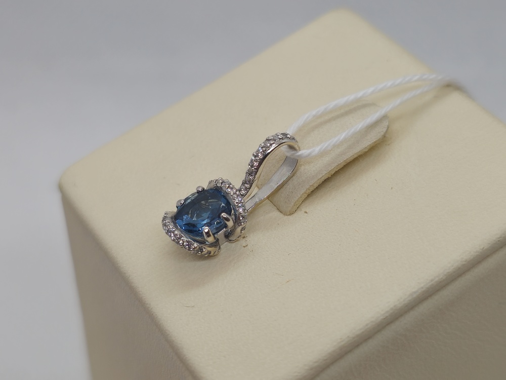 ПОДВЕСКА С КАМНЯМИ (Au 585)