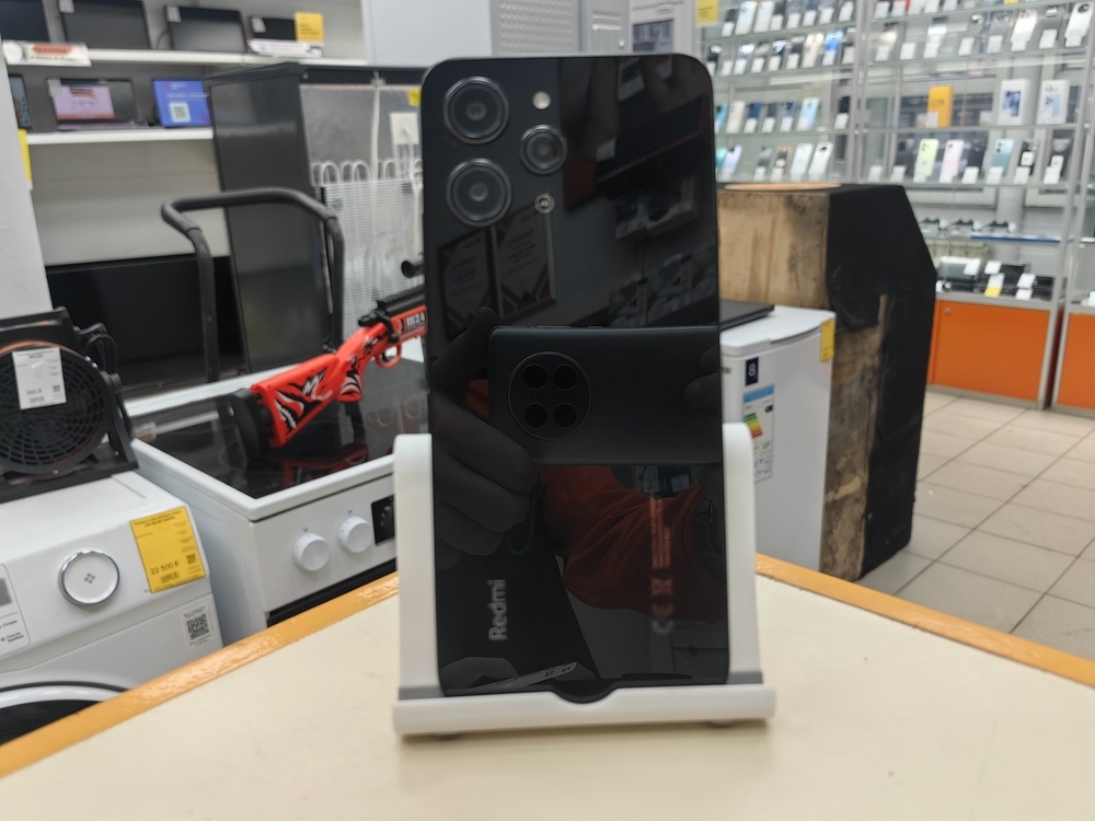 Смартфон Xiaomi Redmi 12 4/128