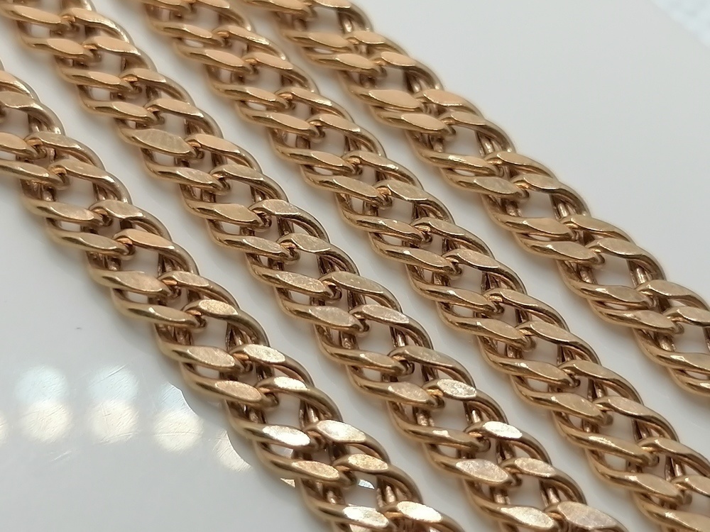 ЦЕПЬ ПУСТОТЕЛАЯ Ромб (Au 585)