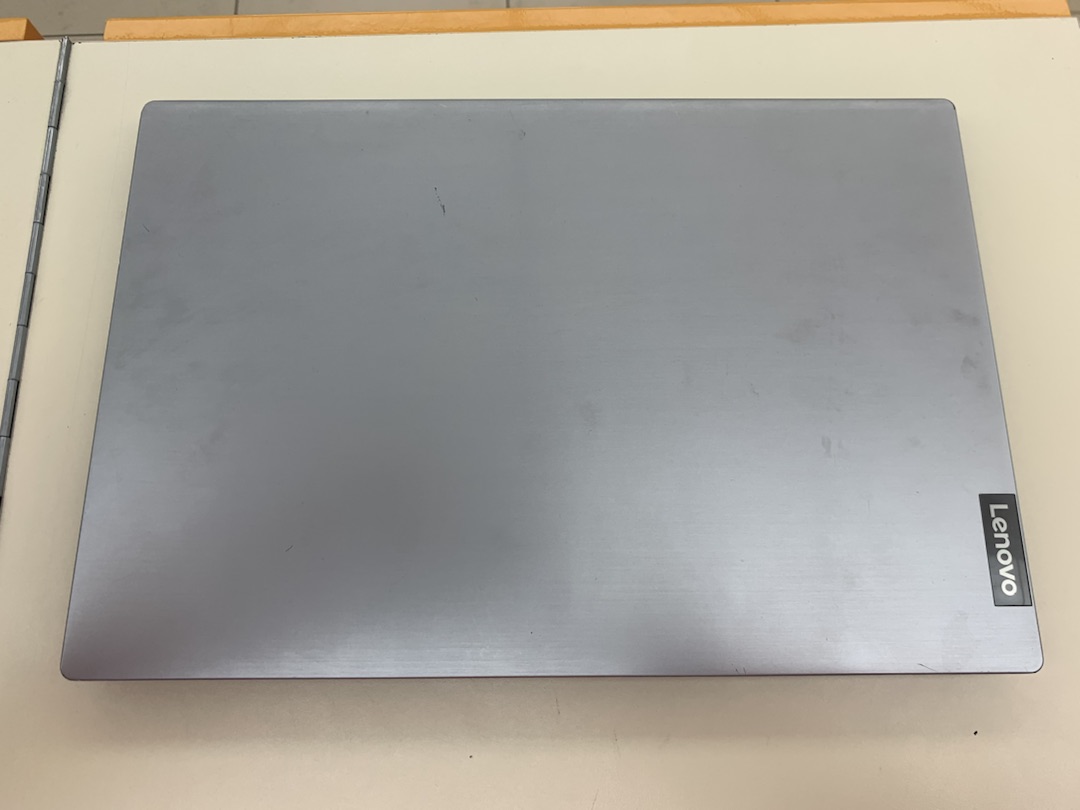 Ноутбук Lenovo; AMD 3020e, Radeon Vega 3, 4 Гб, 128 Гб, Нет