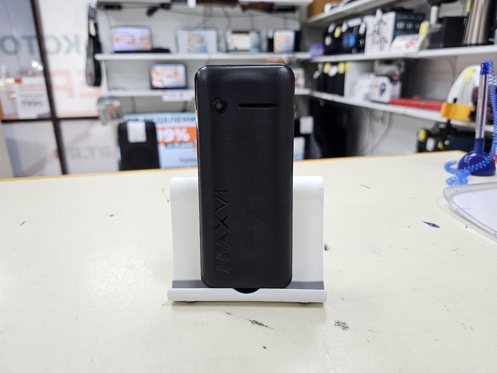 Мобильный телефон Maxvi C38
