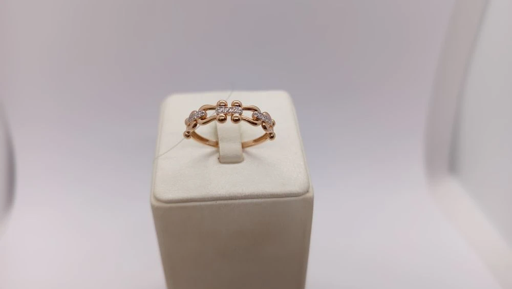 КОЛЬЦО С КАМНЯМИ (Au 585)