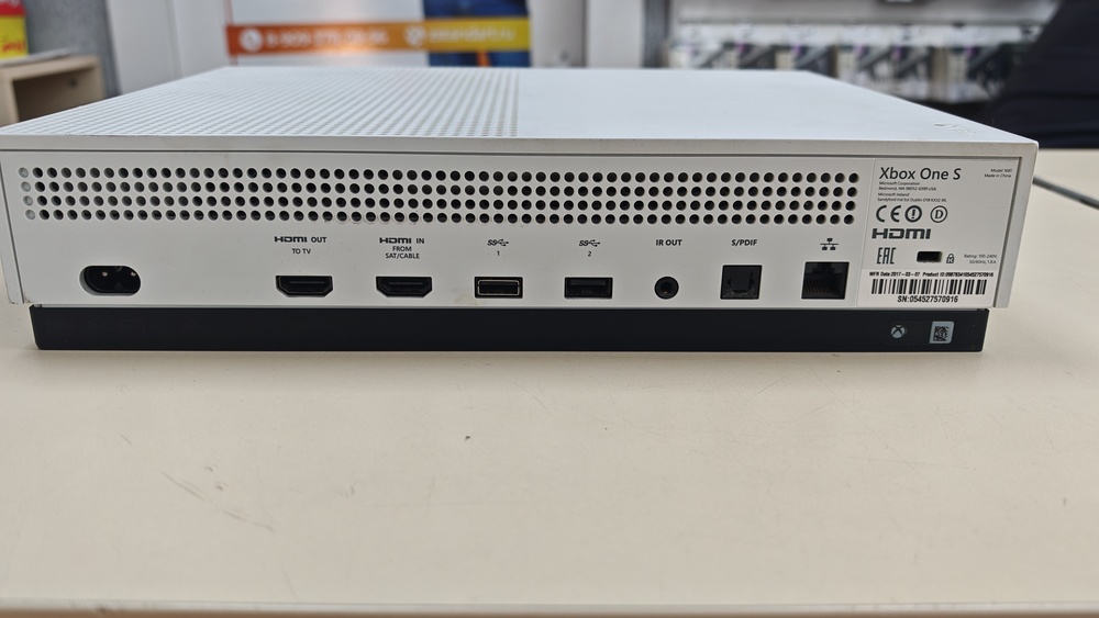 Игровая приставка Xbox One S 500Gb