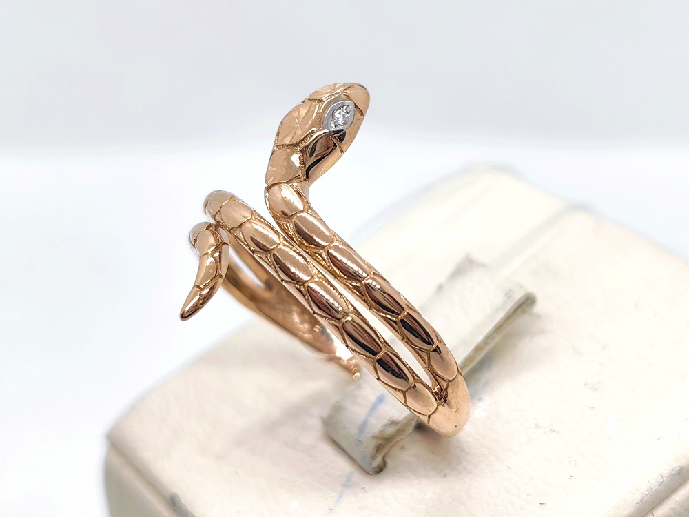 КОЛЬЦО С КАМНЯМИ (Au 585)