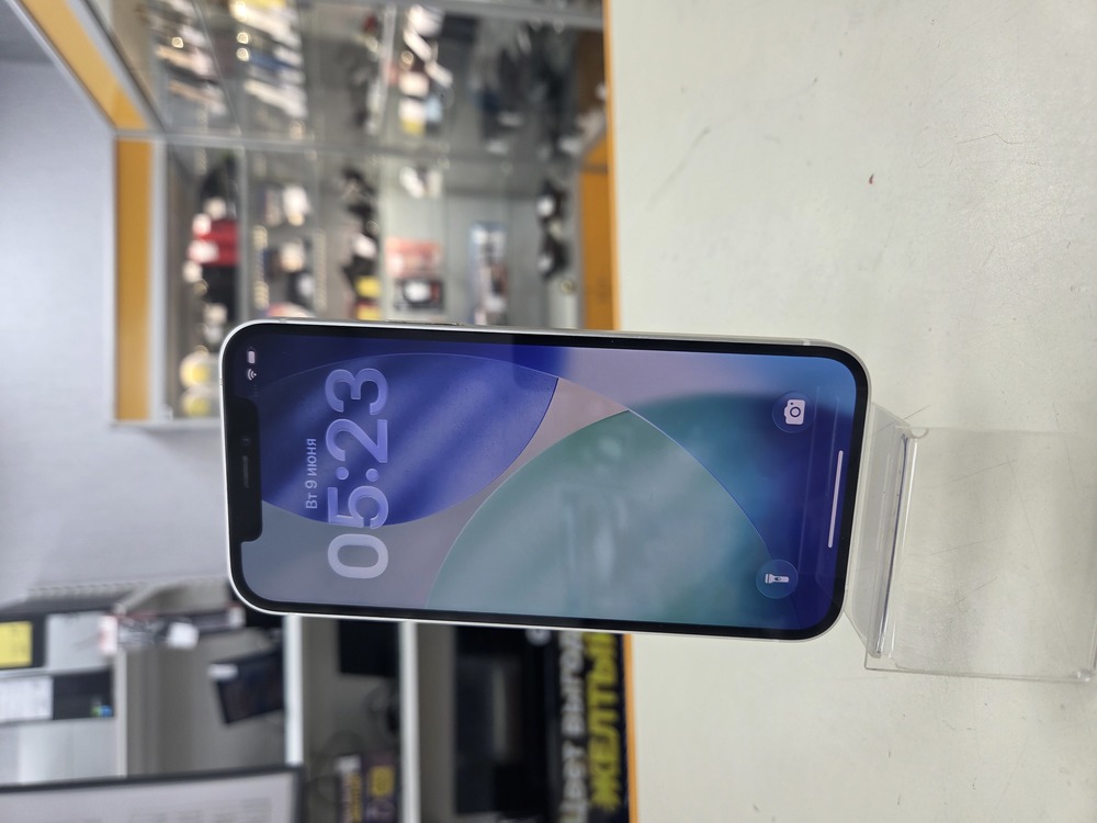 Смартфон Apple iPhone 12 64Gb