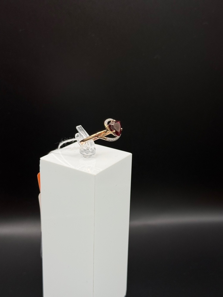 КОЛКМИ585 КОЛЬЦО С КАМНЯМИ (Au 585)