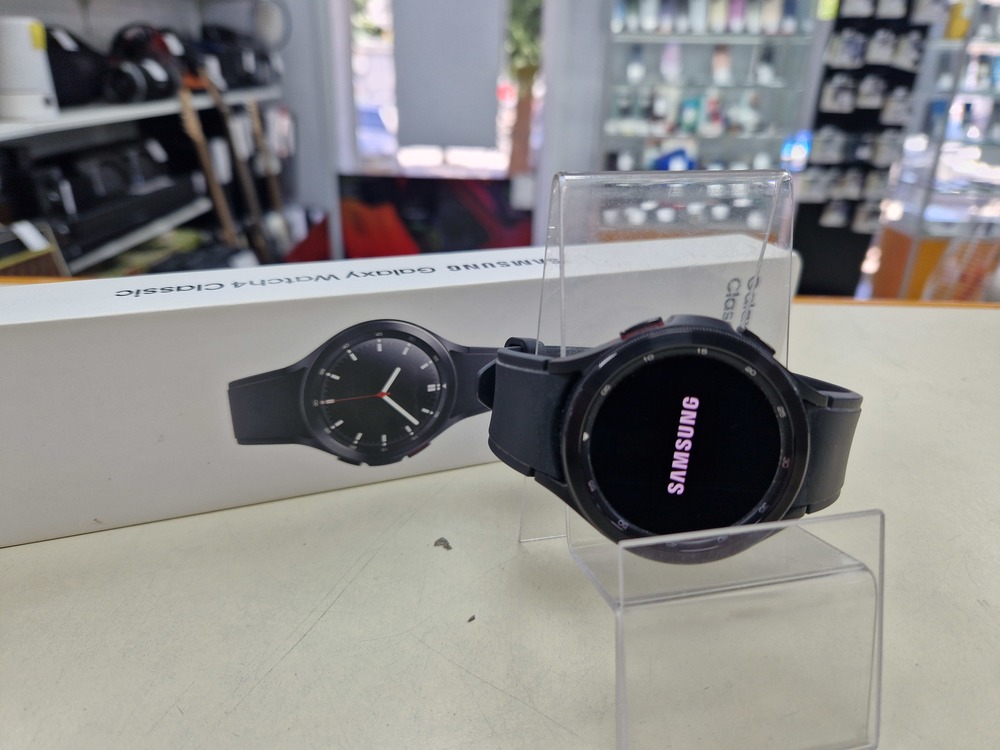 Смарт-часы Samsung Galaxy Watch 4 46mm