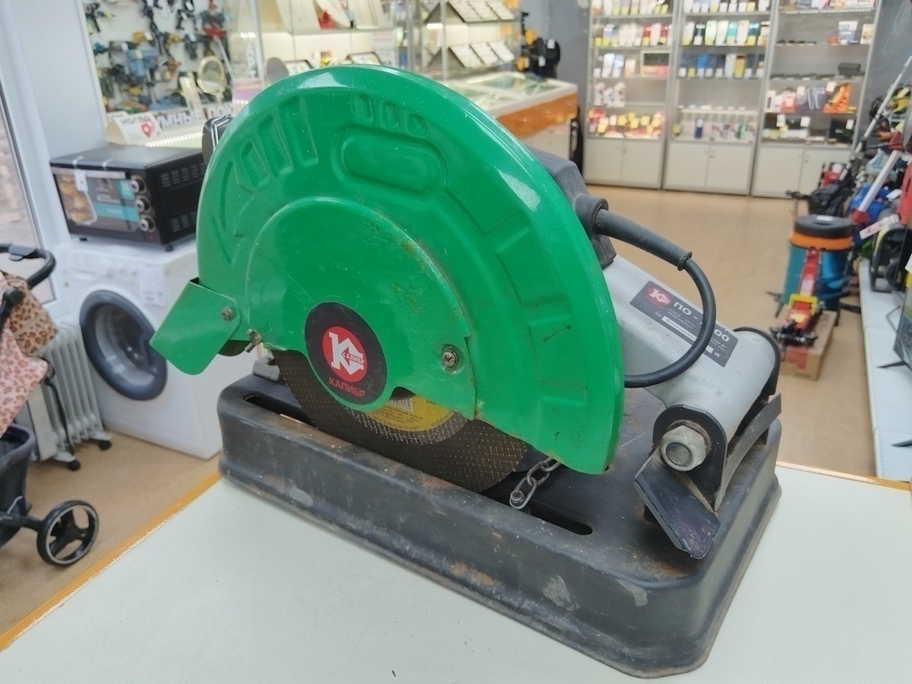 Торцовочная пила Калибр ПО-2200