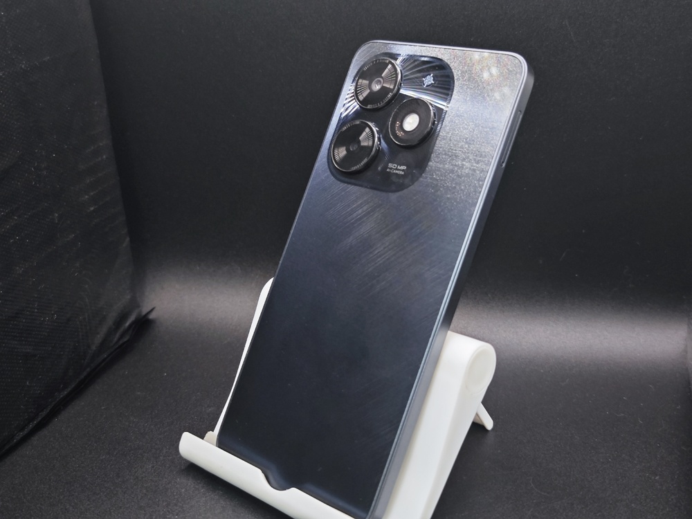 Смартфон Tecno Spark 20C 8/128