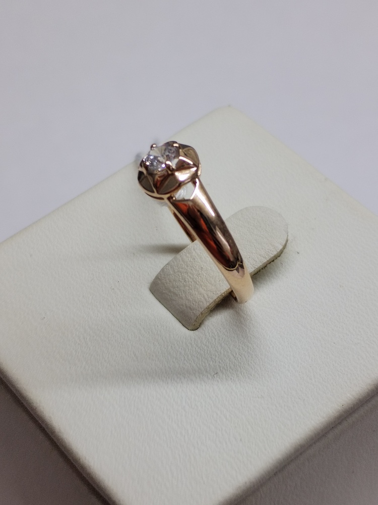 КОЛКМ585 КОЛЬЦО С КАМНЕМ (Au 585)