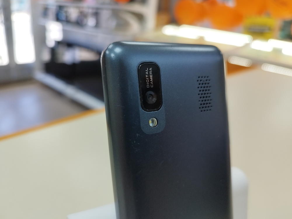 Смартфон Itel L6320
