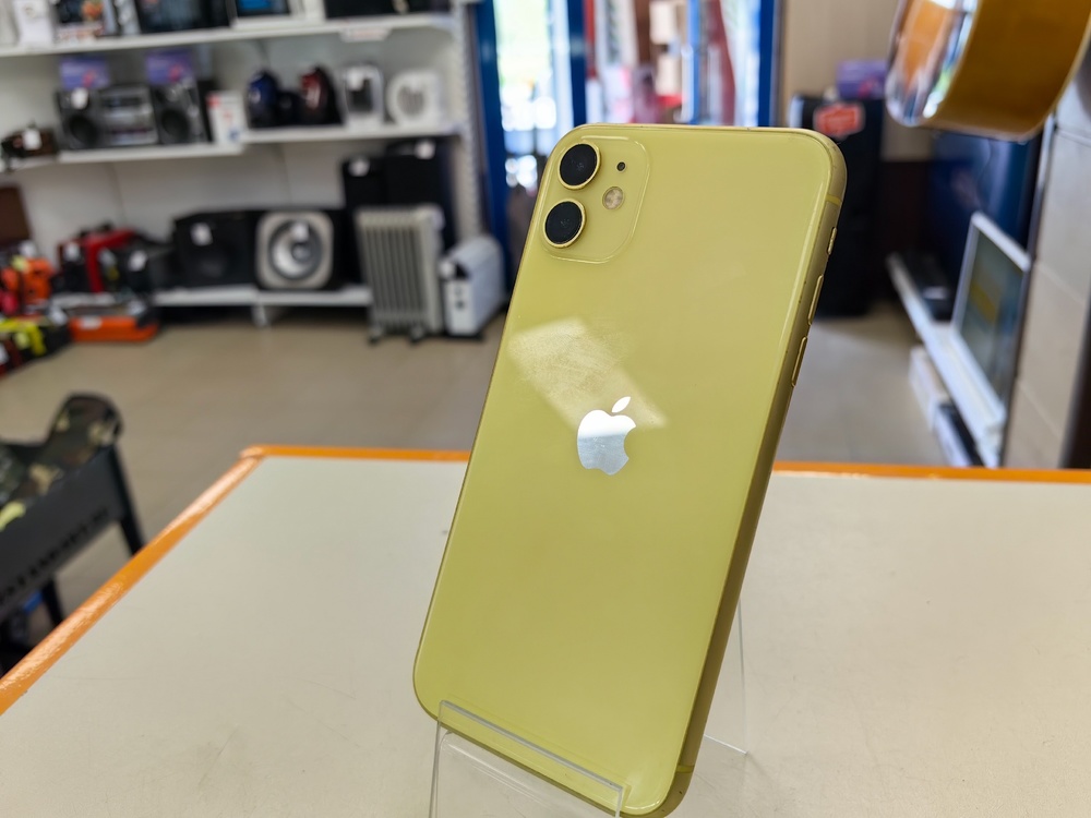 Смартфон Apple iPhone 11 64Gb