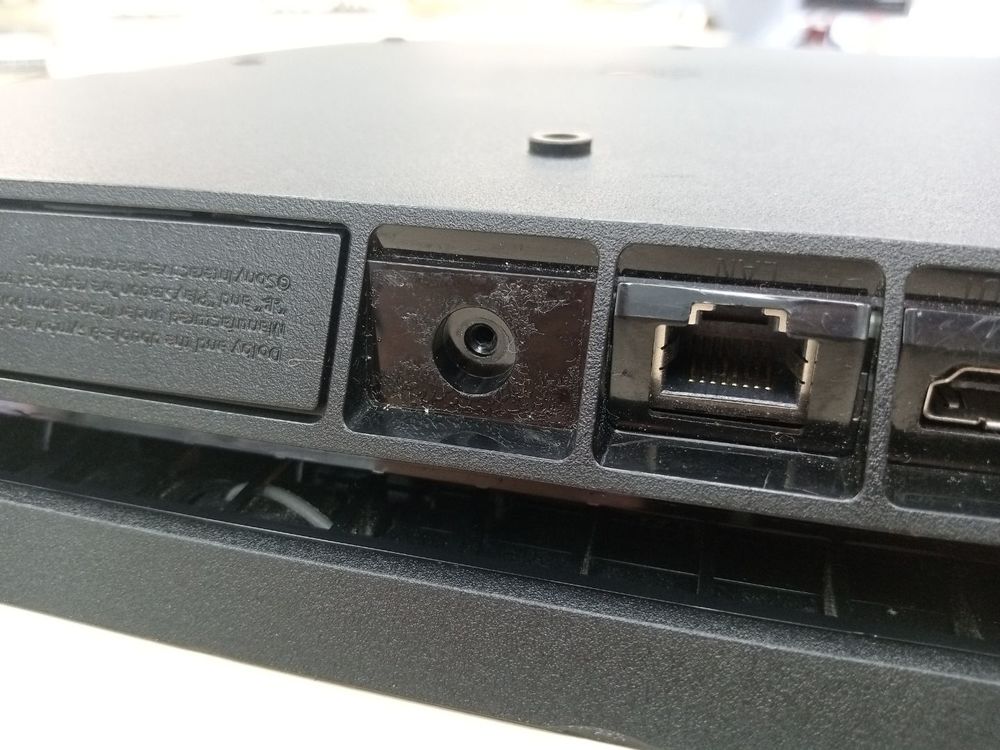Игровая приставка PlayStation 4 Slim 500GB