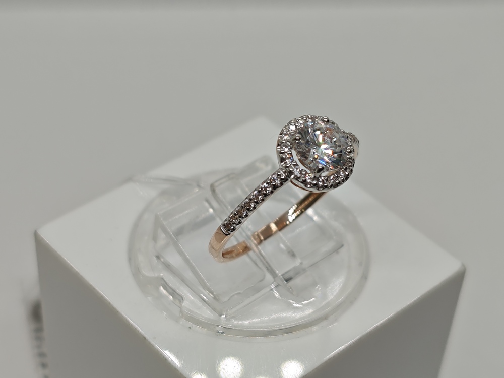 КОЛЬЦО С КАМНЯМИ (Au 585)