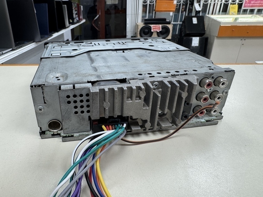 Автомагнитола Pioneer MVH-580BT