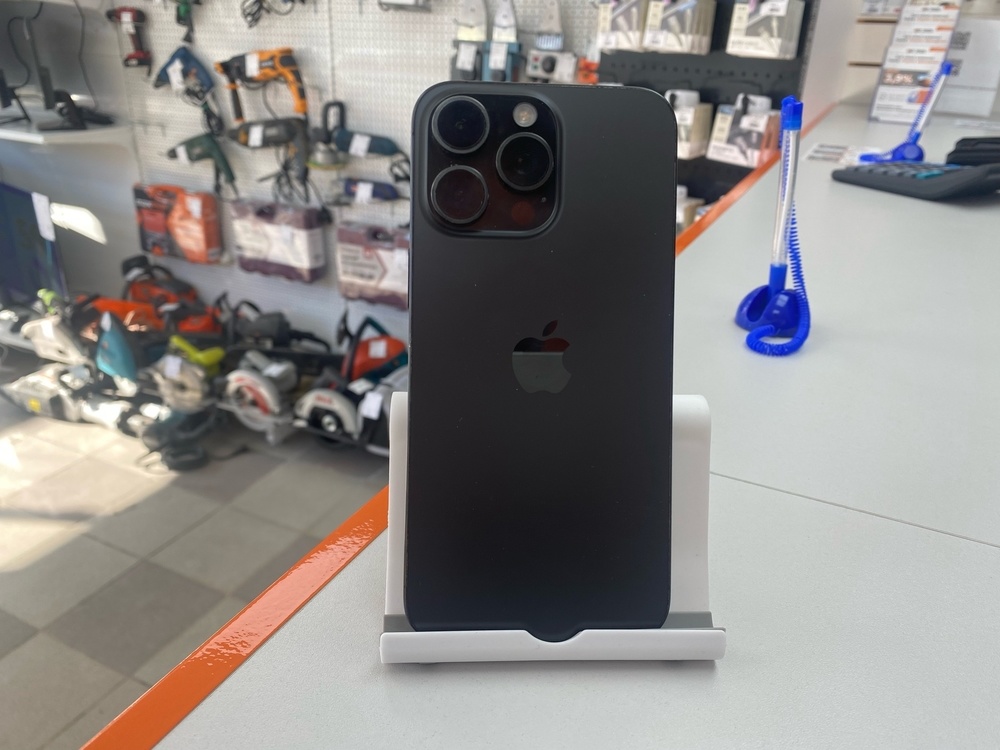 Смартфон Apple iPhone 15 Pro Max 256Gb