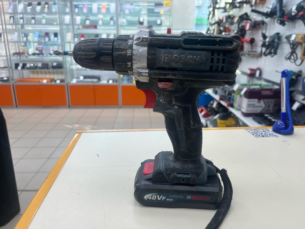 Шуруповерт Bosch 