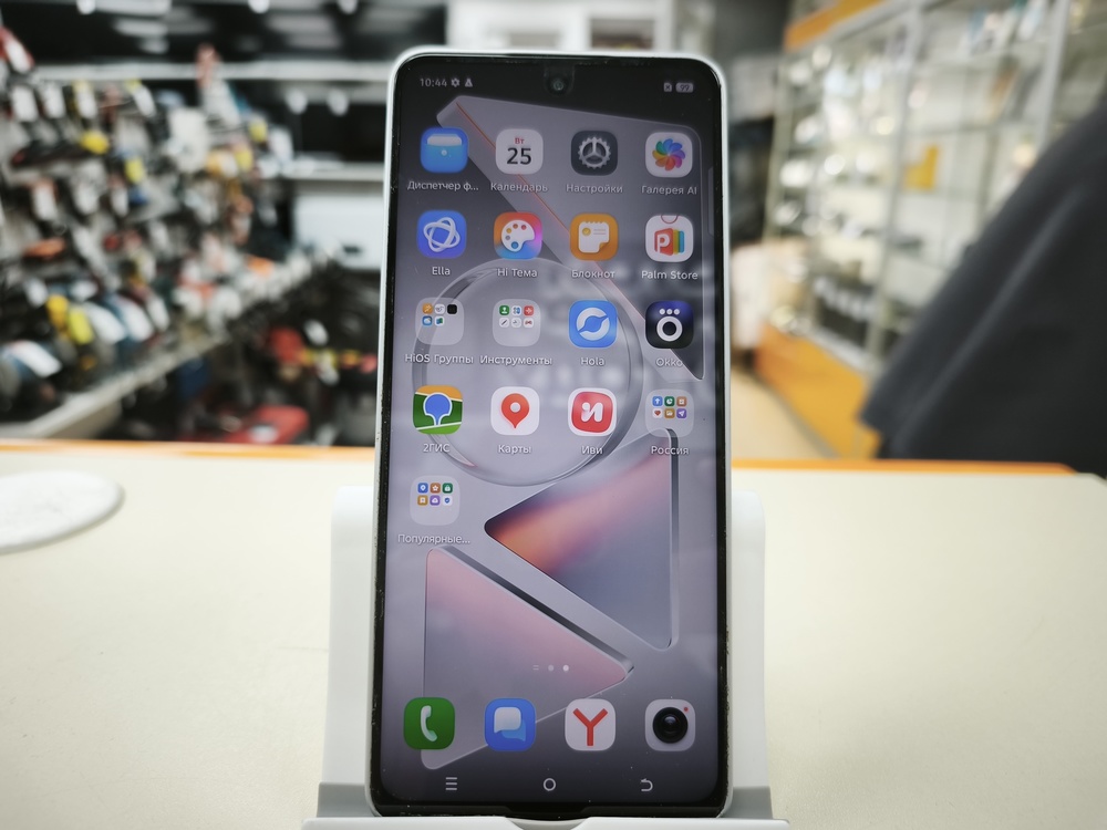 Смартфон Tecno Pova 7 5G 8/128