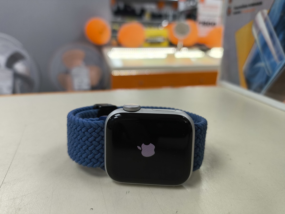 Смарт-часы Apple Watch SE 2022 40mm